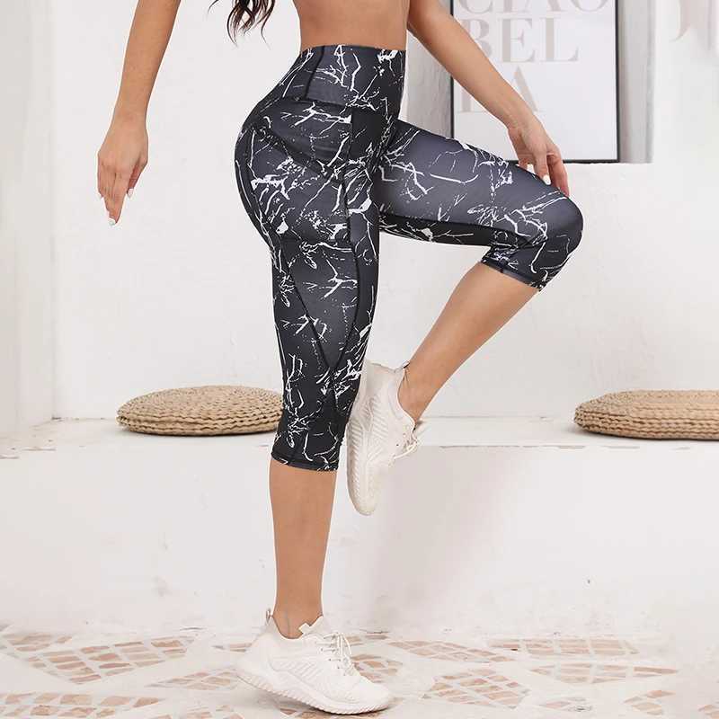 Capri Womens High Waist Exercise Leg and Abdominal Control Yoga Pants with PocketsC250425