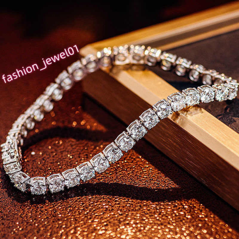 DEF VVS Quality Moissanite Tennis Chain Bracelet Round Cut Moissanite Diamond Tennis Chain Silver Materials 18k Gold Plated