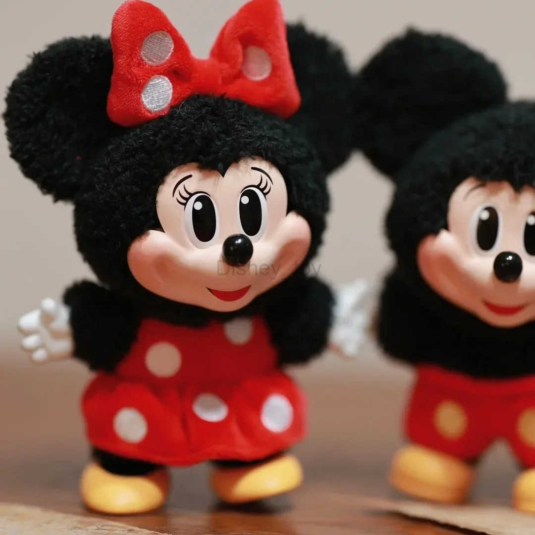 Mickey Family Cute Together Keychain Series Blind Box Vinyl Doll Anime Picture Decoration Series Childrens Gifts Y250425