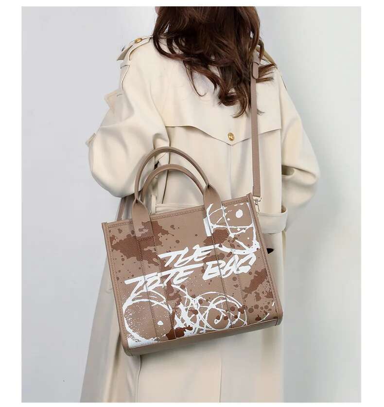 Luxury Designer Fashion Letters Tote Bag Designer Women Handbags Pu Leather Shoulder Crossbody Bags Large Capacity Shopper Purses
