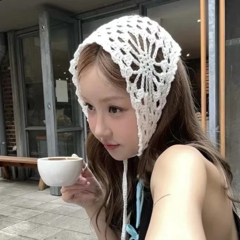 Ins niche knitted hollow triangular hair towel suitable for women traveling in spring and summer 250423