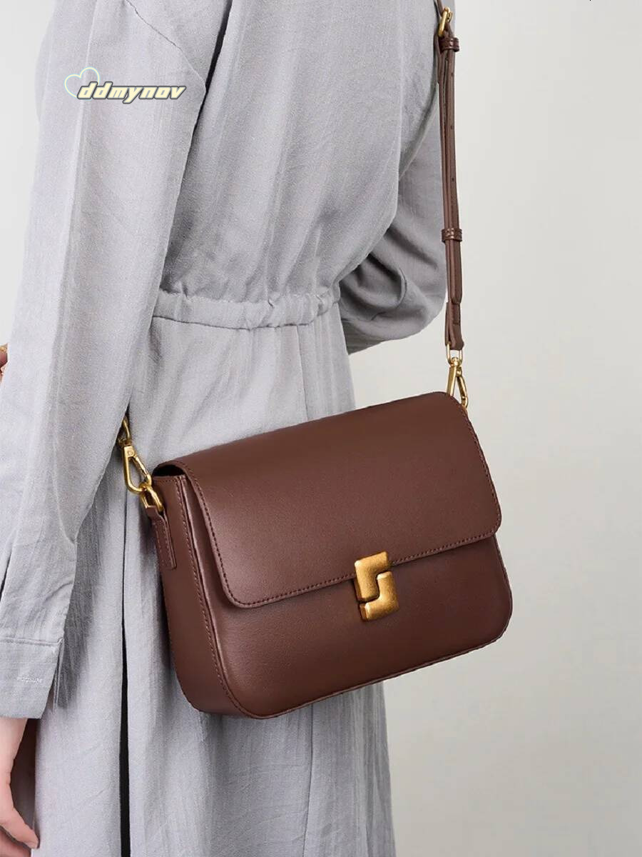 2025 genuine Leather Women Crossbody Design Small Square Cowhide Women's Commuter Shoulder Bag ladies gift ddmynov