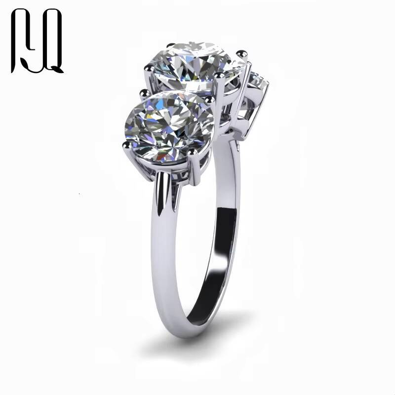 PYQ VVS 4ct Moissanite Woman Rings 925 Silver Three Stone Rings with 2ct1ct1ct Elegant and Luxurious