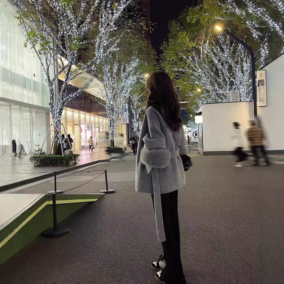 High end double-sided wool shoulder strap real wool coat for women detachable cuffs fox fur warm cashmere short jacket 241111