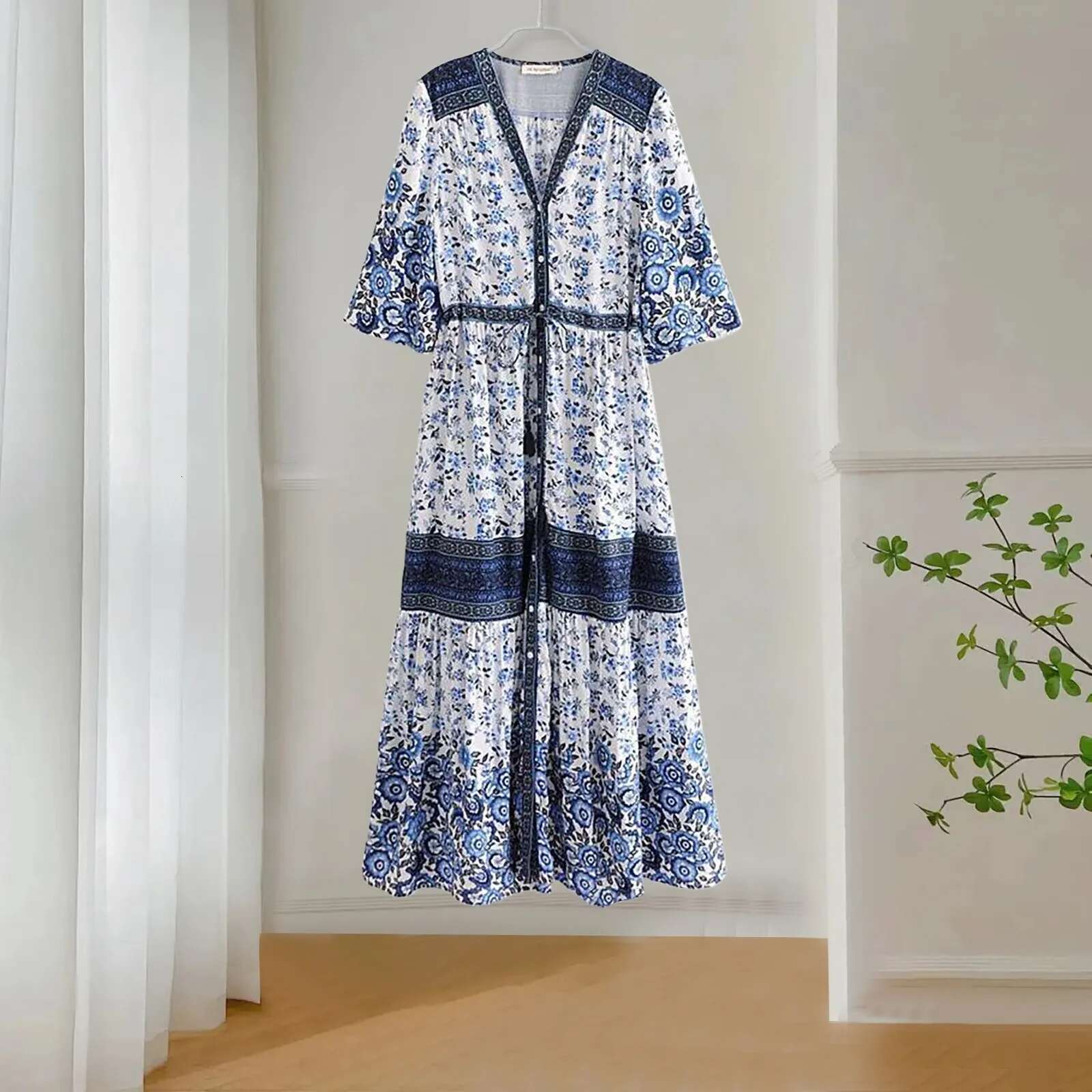 Dongdumaoyi Vintage Chic Fashion Boho Maxi Dresses Women Floral Print V Neck Rayon Cotton Bohemian Ladies Neck Tassel Summer Beach Dress