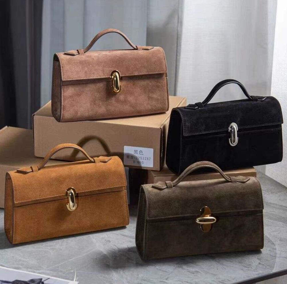 Niche SAVETTE 26 Ladies Suede Symmetry Pochette Solid Color Simple One Shoulder Messenger Handbag Small Square Bag6