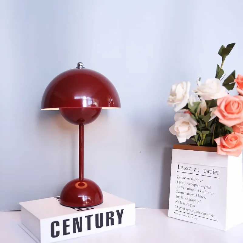 Danish rechargeable flower bud table lamp creamy style girl bedroom light luxury bedside light night light decoration lampM251125