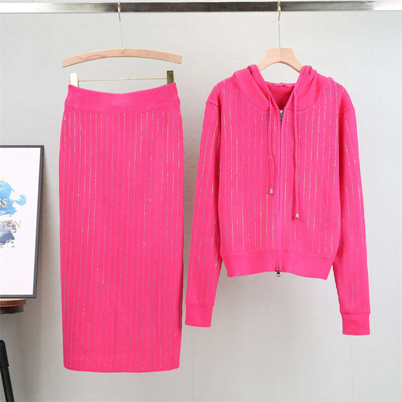 Xiaoxiangfeng Western-style Korean Style Hot Diamond Sweater Cardigan Jacket Two-piece Womens Autumn and Winter Short Skirt Set Printing New Product