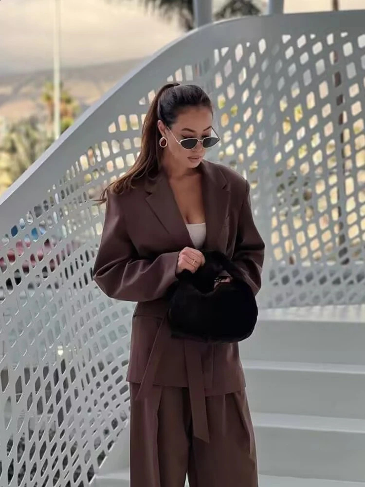 PB ZA 2025 Womens Brown Set with Belt Jacket and High Waist Wide Leg Mens Style Unique Appearance 250414Z