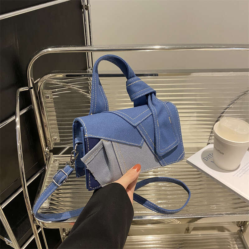 Fashion denim crossbody women's color blocking spliced casual shoulder bag, stylish and stylish, this year's new handbag