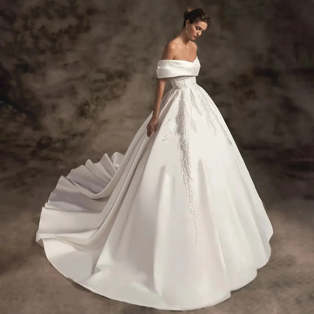 Off Shoulder Princess Wedding Dresses Satin Beading A-Line Court Train Customized Appliques Bridal Gowns Vestido De Novia Plus Size