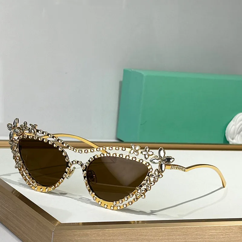 Luxury Designers Womens Sunglasses For Women Men Sun Glasses Mens Designer 3106 Fashion Style Protects Eyes Random Box