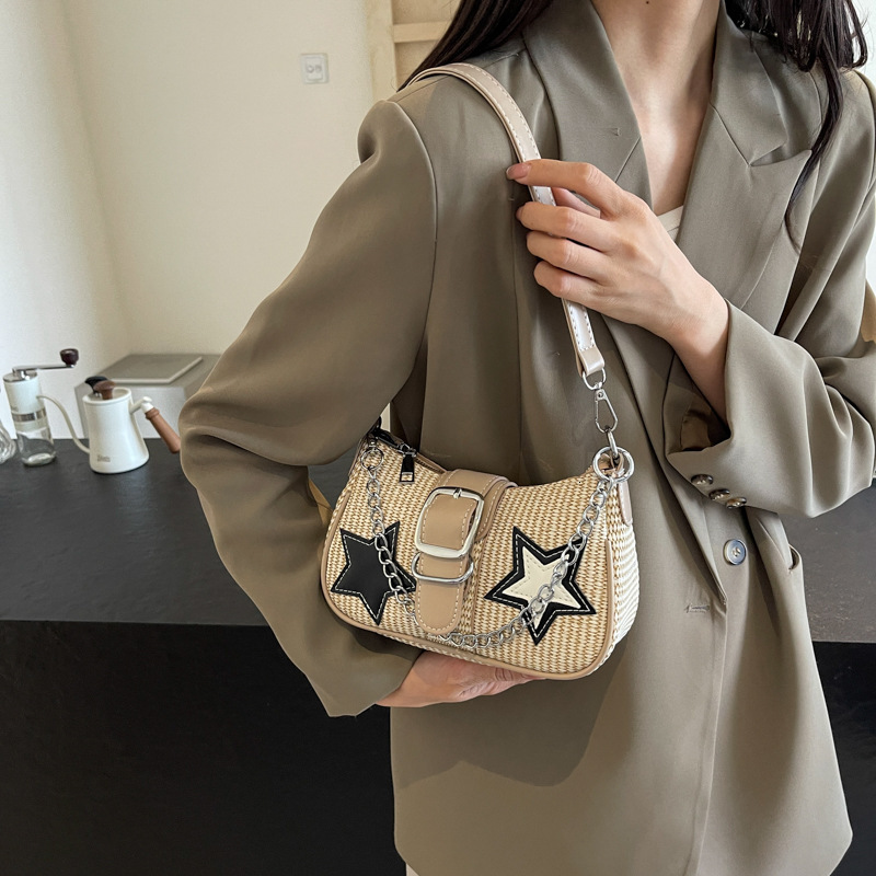 New Free Delivery Designer Shoes By 2025 2024 Fashion Star Korean Edition Premium Chain Shoulder Simple And Versatile Crossbody Bag