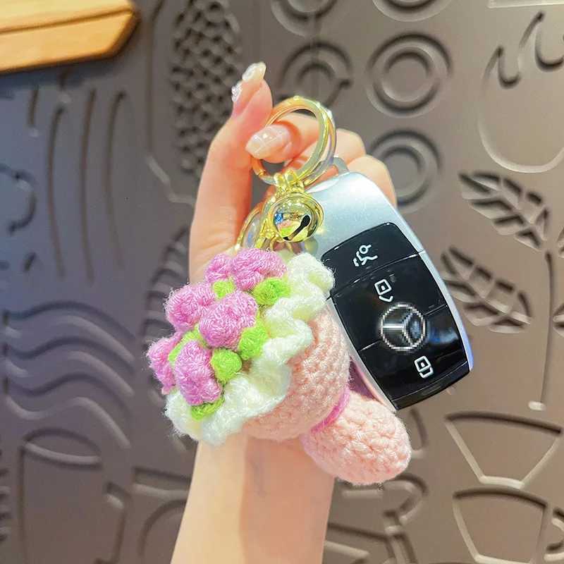 Cute Crochet Bouquet Keychain Mini Hand-knitted Flower Keychain Ring Car Bag Hanging Pendant Ornament Lover Valentines Day giftXJ251125