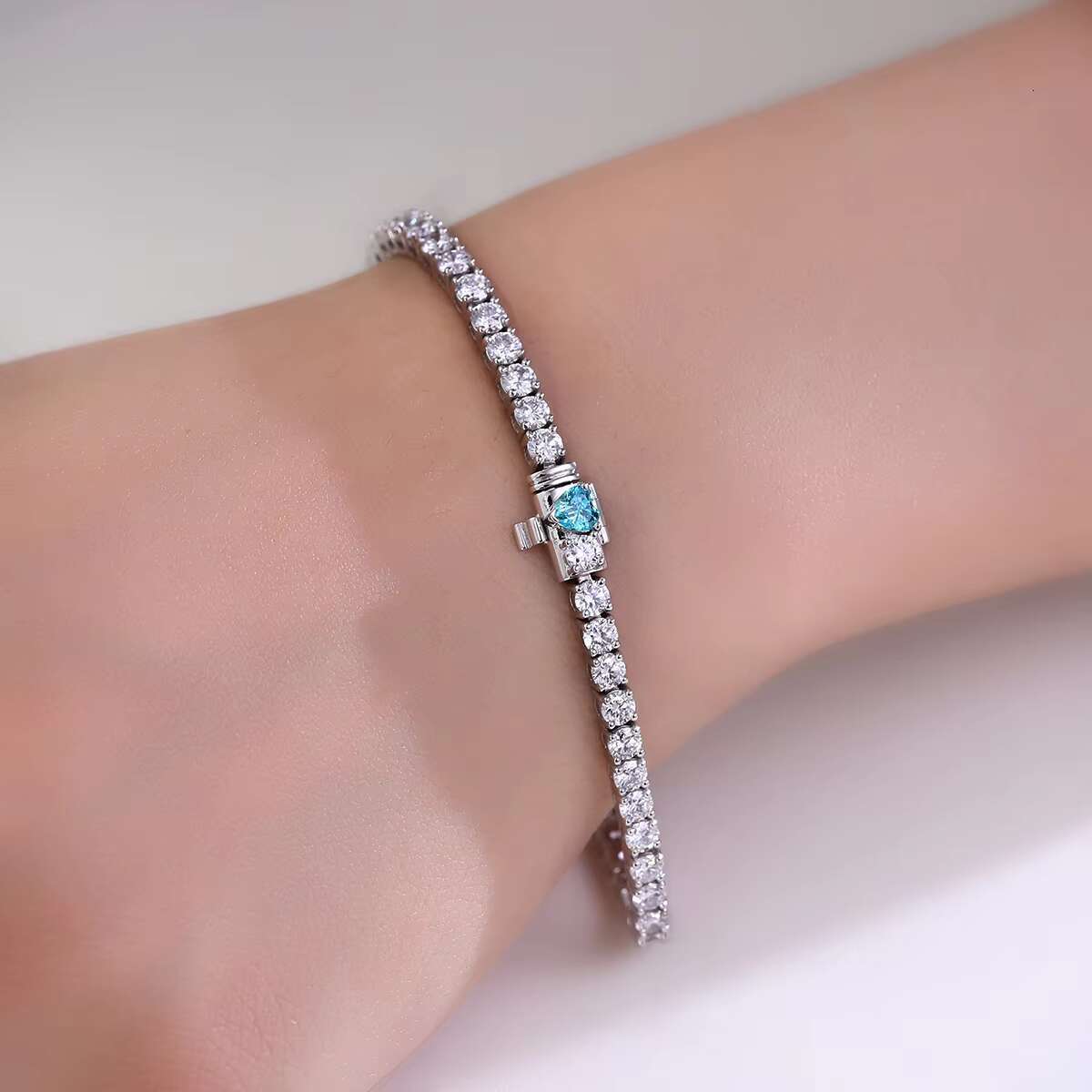 Custom 14K Solid Gold Lab Created Diamond Tennis Bracelets Round Brilliant Cut HPHT Lab Grown Diamond Tennis Chain