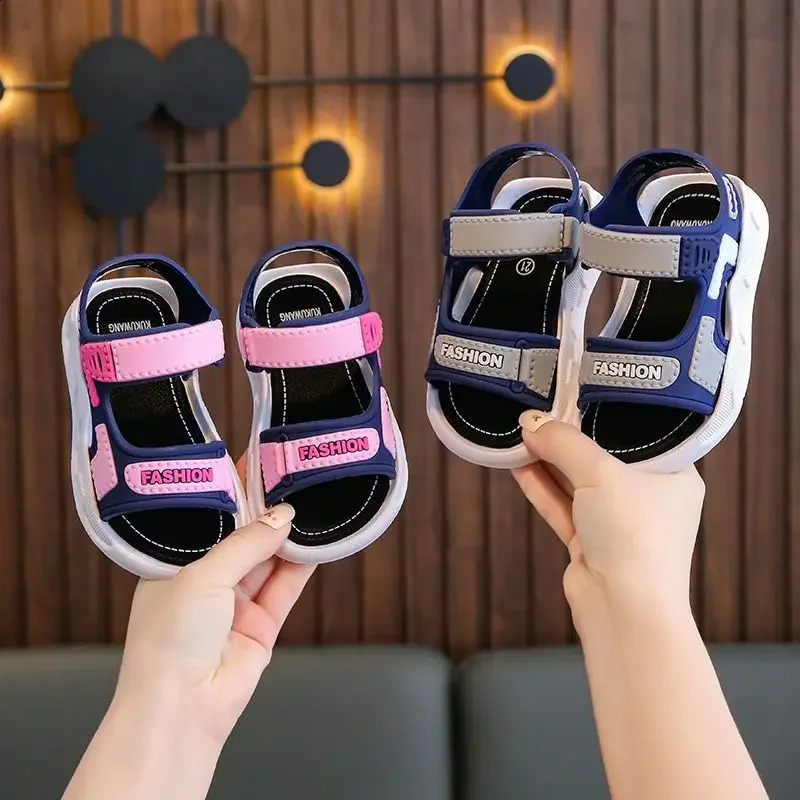 Fashionable childrens sandals baby shoes boys soft soled non slip sandals boys and girls sandals childrens shoes summer beach 2-10 years 250424