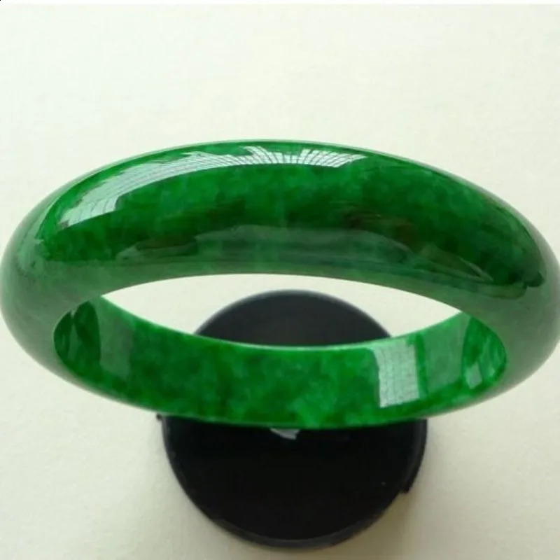 Jade bracelet Emerald dry blue jade bracelet ice glutinous seed full green jade stone bracelet womens model 250424