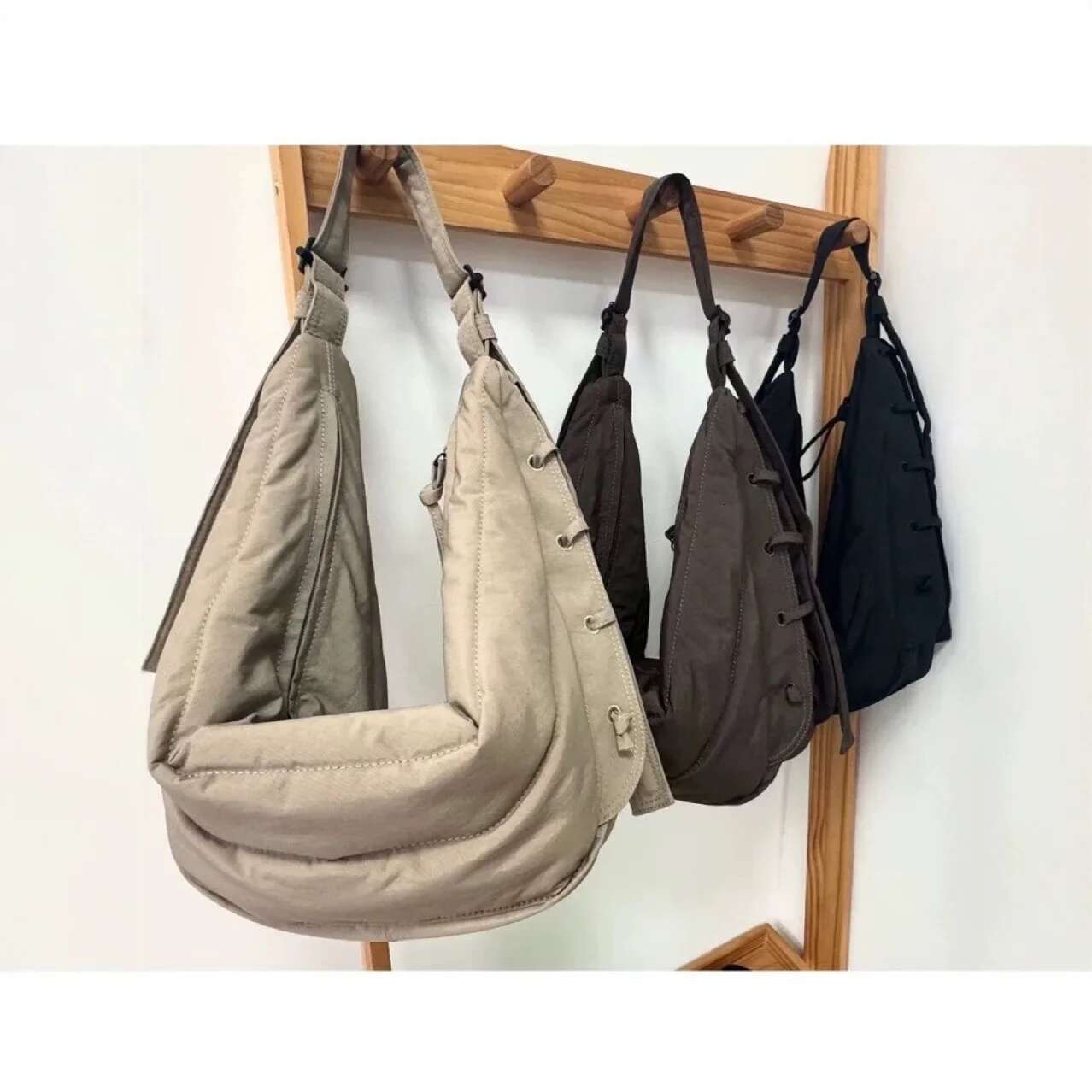 Unisex Nylon Croissant Hobo Crossbody Design Lightweight Waterproof Adjustable Strap Casual Travel Shoulder Bag