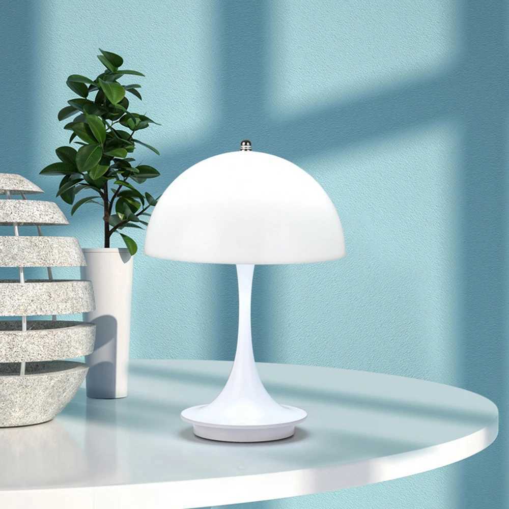 Small flower bud table lamp portable USB LED mushroom bedroom bedside lamp room decoration night light C251125