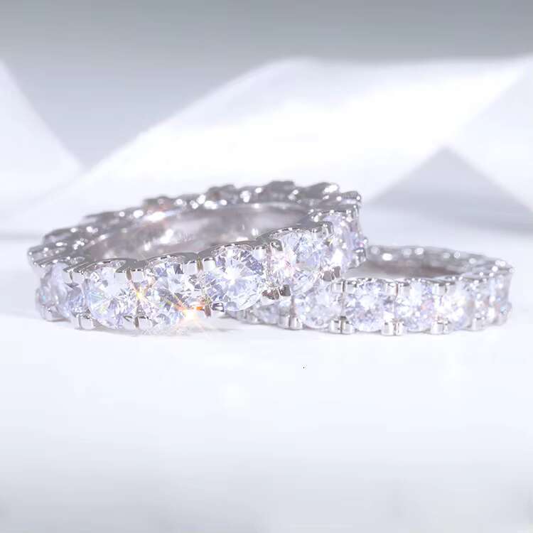 Yu Ying 925 Silver D Color Round/Emerald/Round Moissanite Diamond Eternity Band Ring for Women Anniversary Fine Jewelry