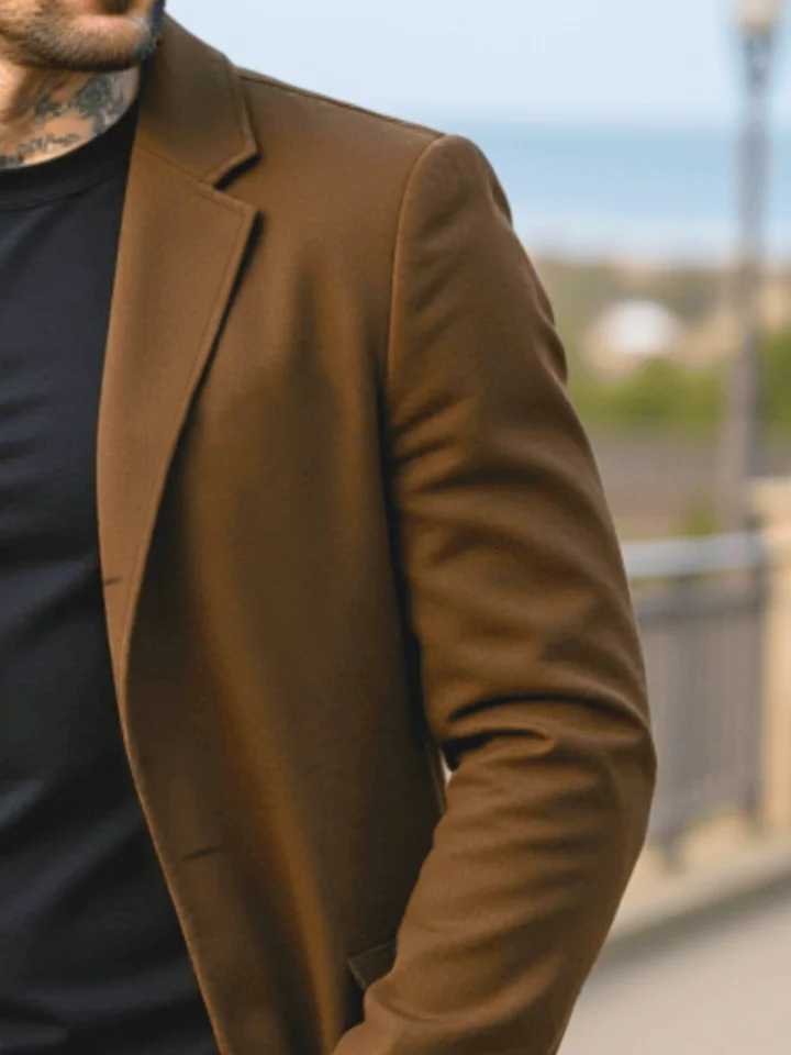 Single-Breasted Thickened Wool Overcoat for Autumn/Winter Classic Tailoring with Modern Minimalist Design Casual Commute WarmthT251125