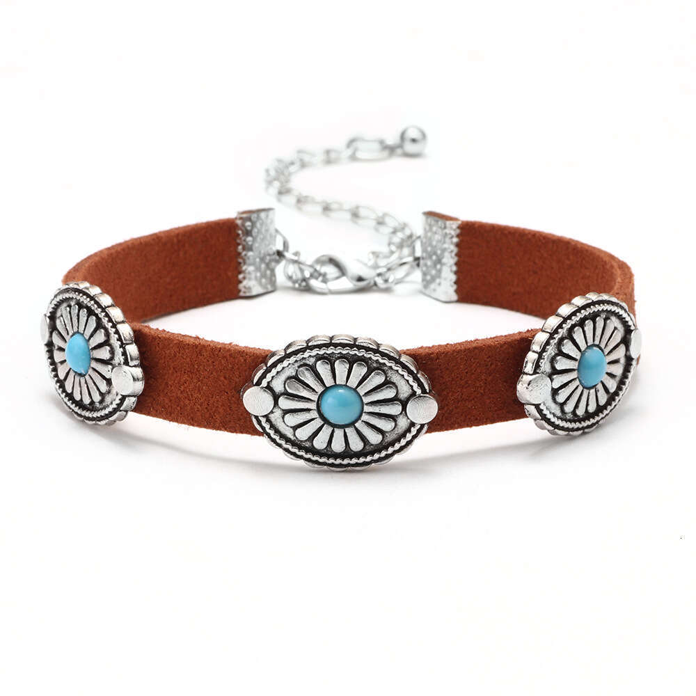 Fashion Metal Flower Plate Turquoise Korean Veet Necklace Choker Bohemian Neckchain Collar
