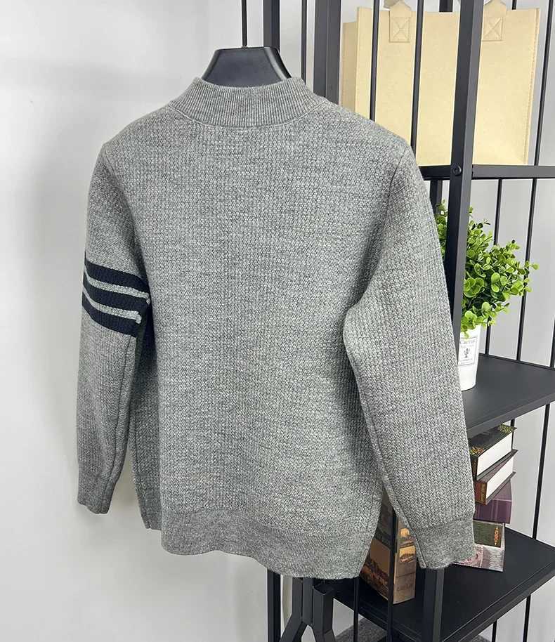 Luxury Design Brand Mens Knit Cardigan Baseball Collar 3 Stripe Sweater Coat Korean Fashion Velvet Thicken Winter Mens Clothes X251125 - view 5