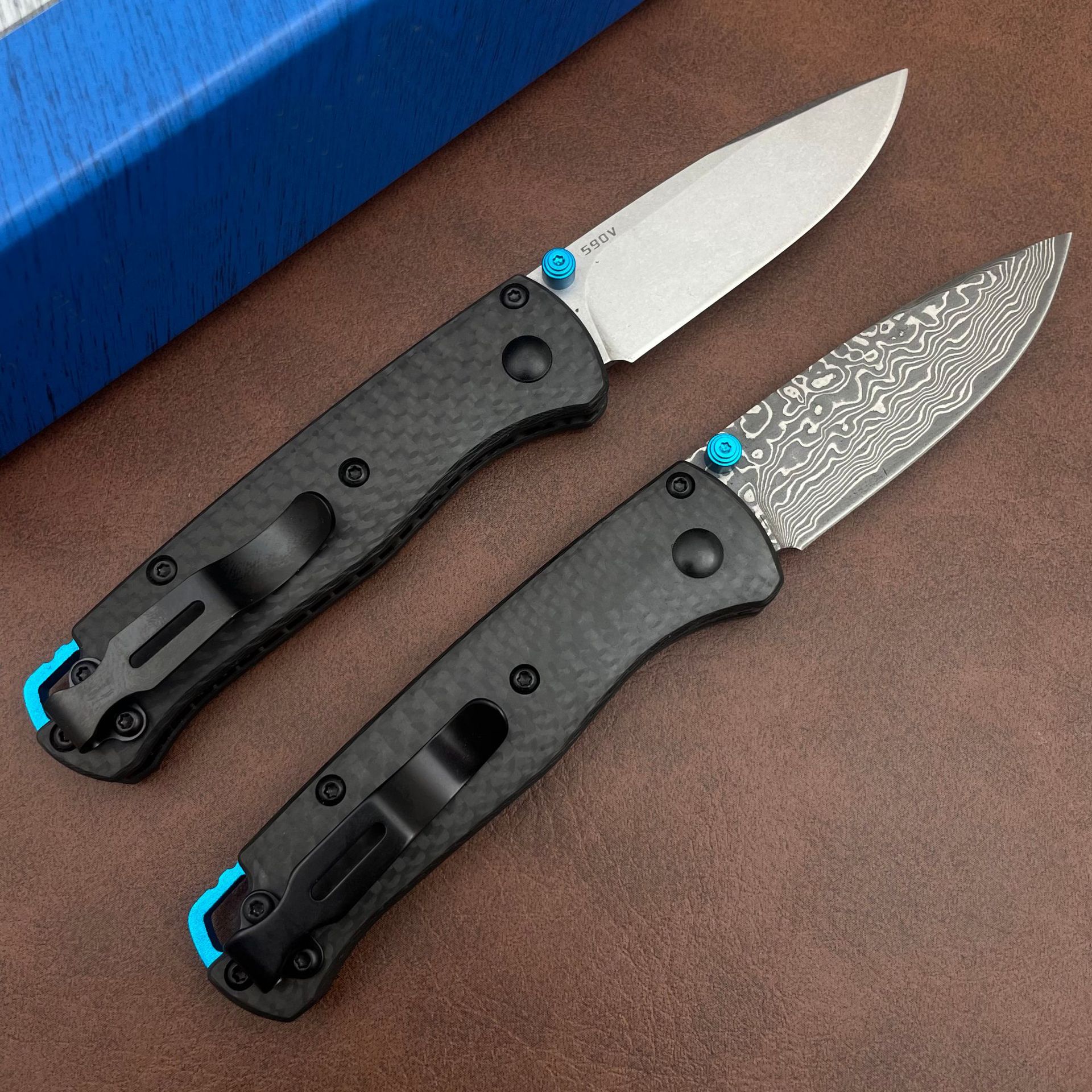 2Models Mini 533 Bugout AXIS Folding Knife 2.75 S90V/Damascus Plain Blade, Carbon Fiber Handles - 533-3