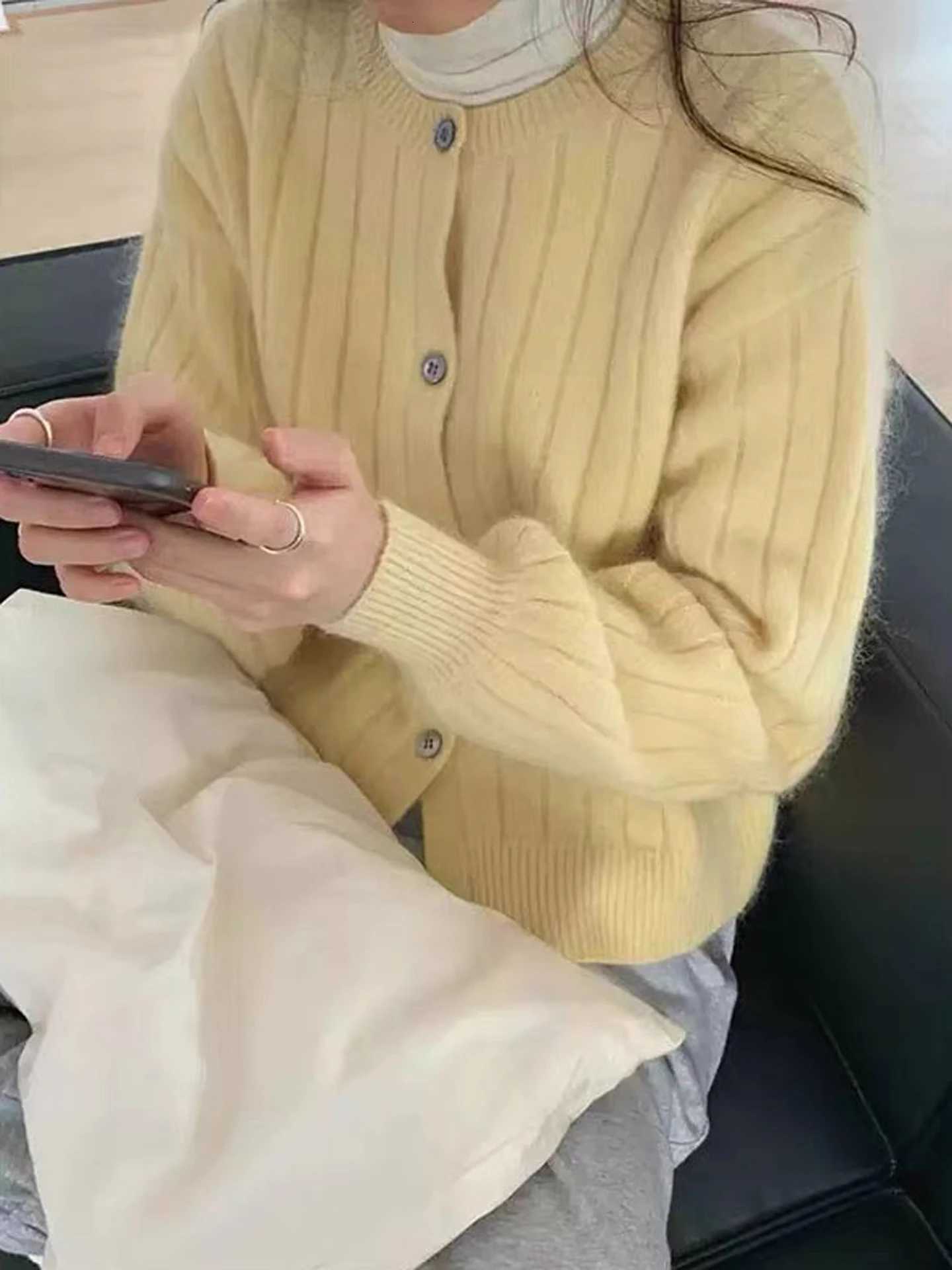 Autumn pit cardigan female 100 pure cashmere sweater high-end thick knitted soft waxy sweater coatT251125