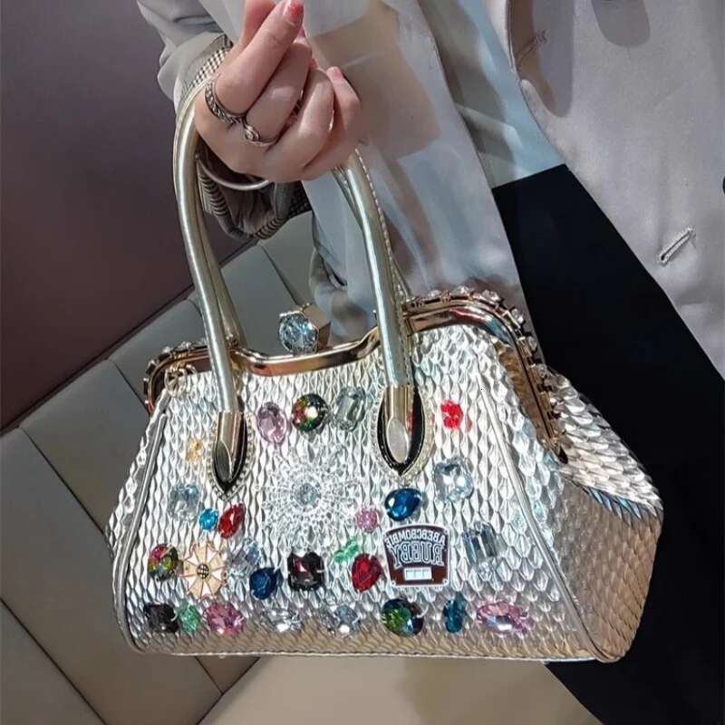 Spring and Autumn New Color Rhinestone Clip Lock Handbag Casual Dress Large-capacity One-shoulder Cross-body Women's Bag