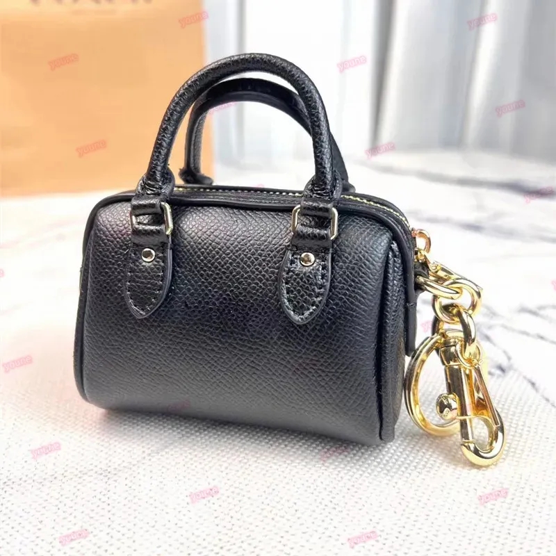 Designer Key Chain Bag Charm Keychain Co ch Rowan pillow Handmade Leather Keychains Man Woman Mini Wallet Bags Pendant Coins Purse Accessories