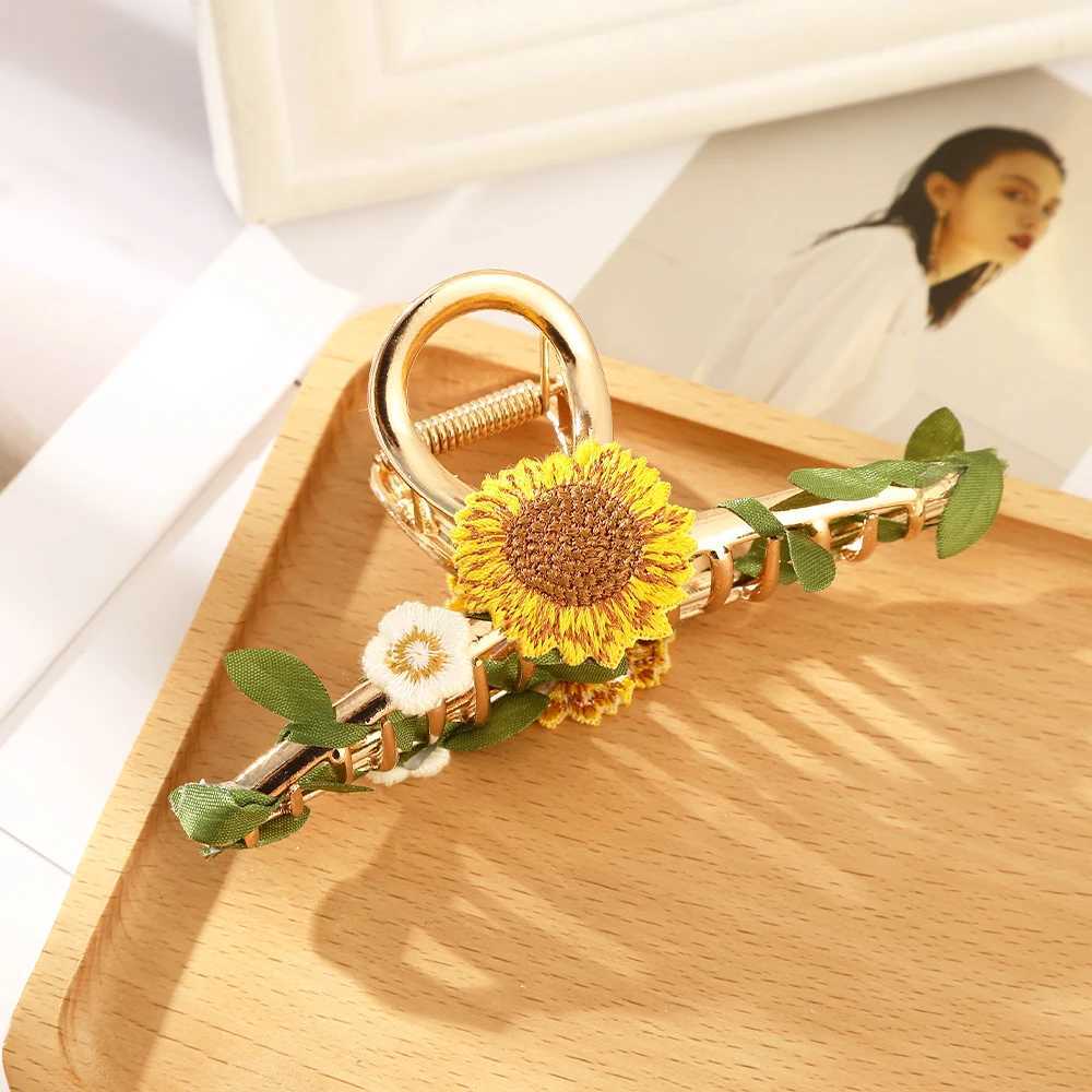 Sunflower Hair Claw New Vine Hair Clip Womens Ponytail Hair Accessories Summer Fashion Hair CrabT250425