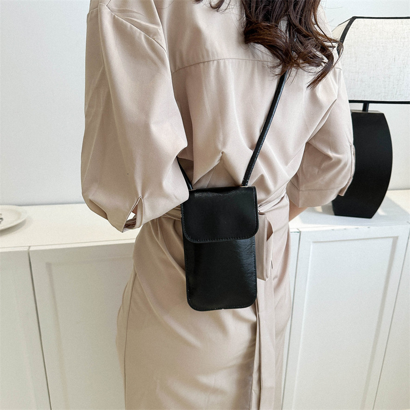 2025 New Designer Bag Free Delivery Shoes By This Year's Popular Women's Small Square Casual Shoulder Bag, 2023 Summer Fashion Trend Crossbo