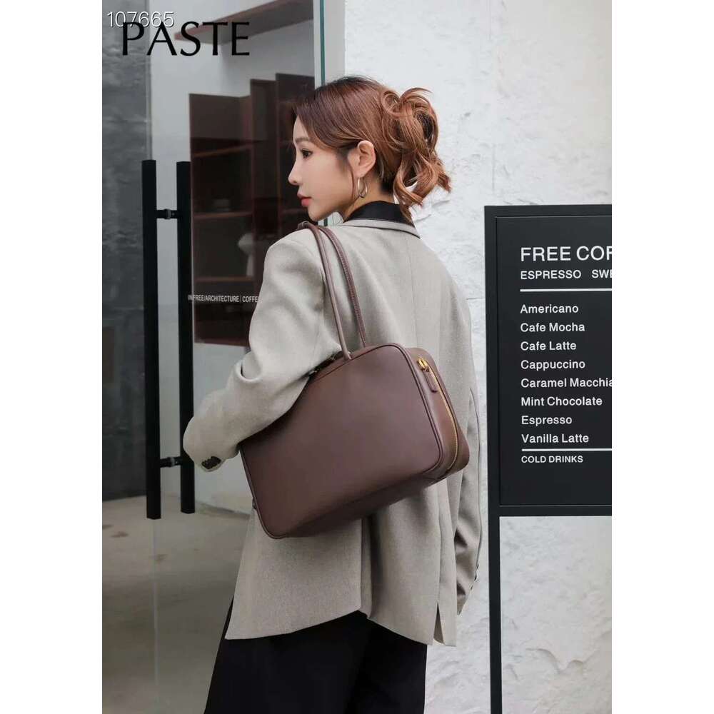 Exquisite Cowskin Long Handle Briefcase Chocolate Brown Leisure Cowhide Leather Women Shoulder Bag High Quality Ladies Handbag