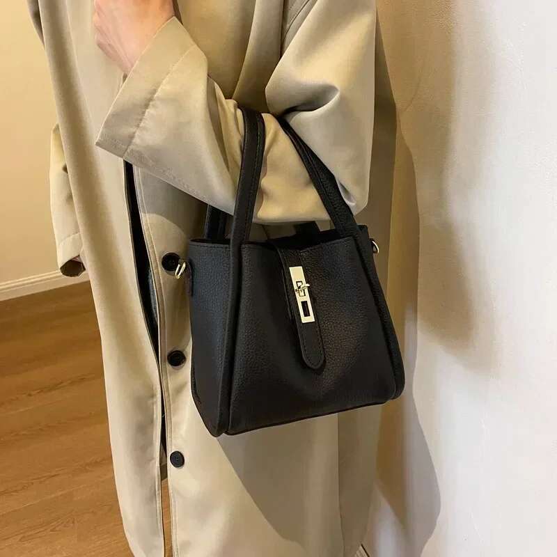 Designer Bag Korean Niche Handheld Vegetable Basket Female New Fall And Winter Fashion Retro Bucket Senior Crossbody Bag