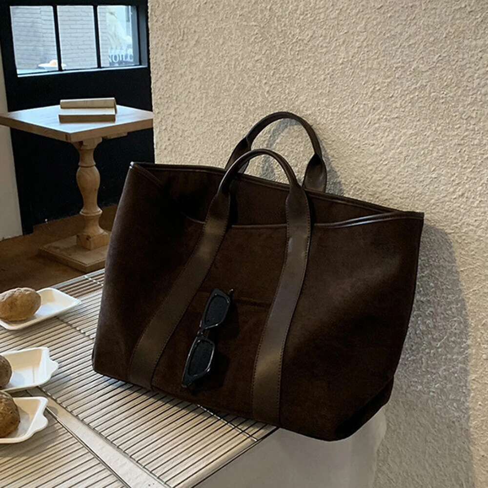 Designer Bag Vintage Suede Large Capacity Handbag Simple All-Match Fashion Korean Chic Tote Bags Design Casaul Commute Handbags Women