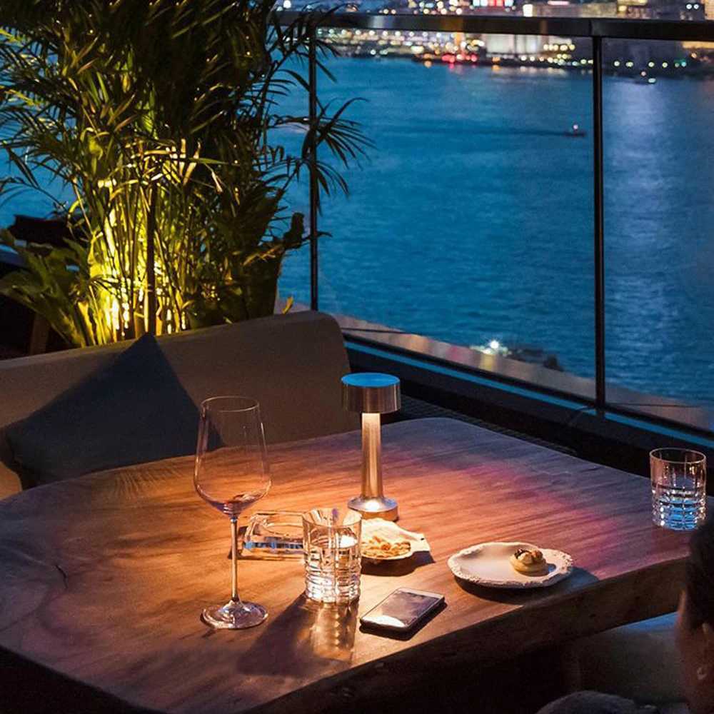 Retro Table Lamp Metal Touch Decor for Bar Coffee Restaurant Decoration Light Desk LED Rechargeable Night Light Bedroom DecorM251125