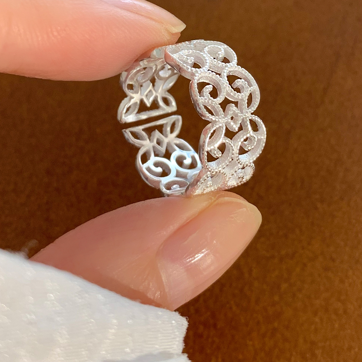 S925 sterling silver fresh and elegant lace ring for women light luxury style High quality gold designer diamond rings designer for women ring men lov - view 3