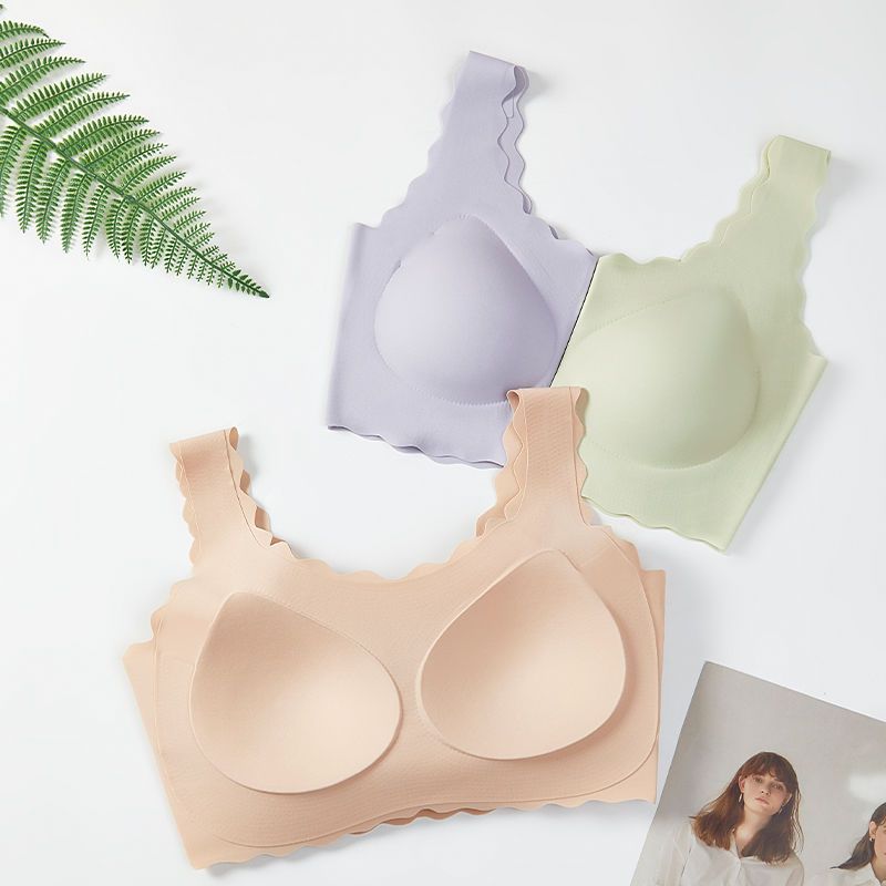 Breast Enhancing Nightwear Set Featuring Hidden Wire Cage System