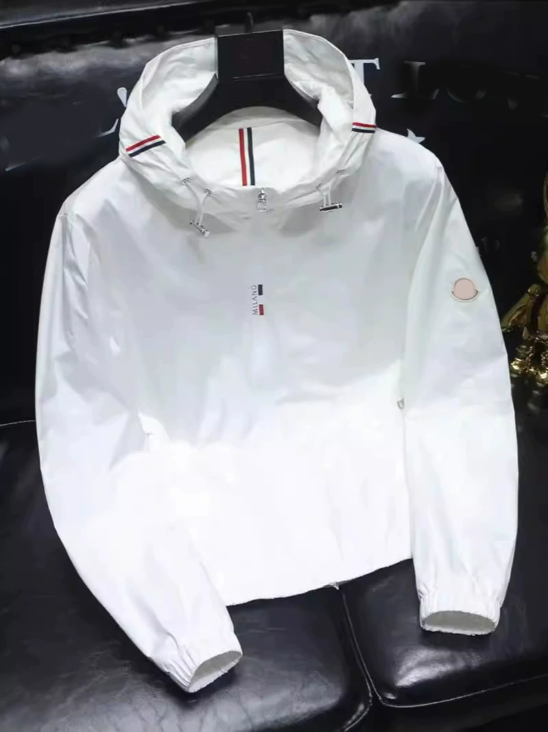 Breathable Mens Ultra-Thin Summer Sun Protection Jacket - Windproof Casual Sports Wear