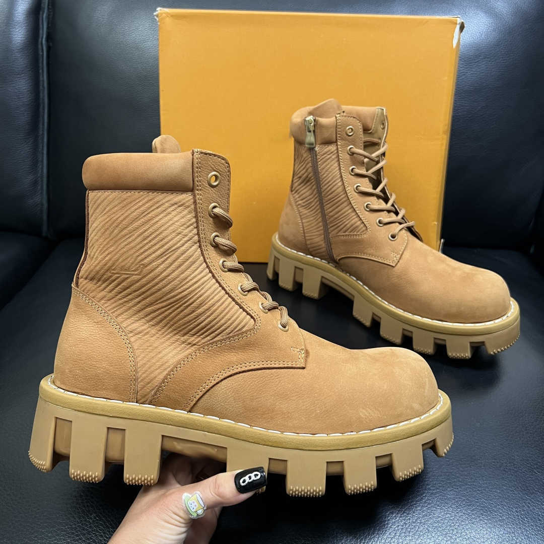 designer boot mens Fashion Martin Classic Round Toe Strap Height Increasing Thick Sole flat Suede calfskin Leather black Motorcycle Boots Short knight boots