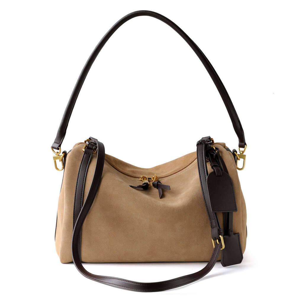 Pillow Bag 2025Designer Tote Bag Cowhide Genuine Leather Fashion Letter Print Zipper Open With Small Package Adjustable Shoulder Straps Internal