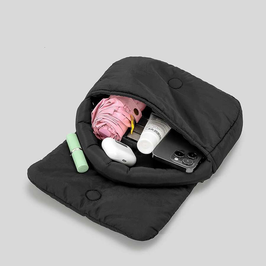 Designer Bag 2025 Casual Padded Women Handbags Small Puffer Nylon Down Cotton Chains Shoulder Crossbody Bag Mini Female Flap Purses Luxury Bag