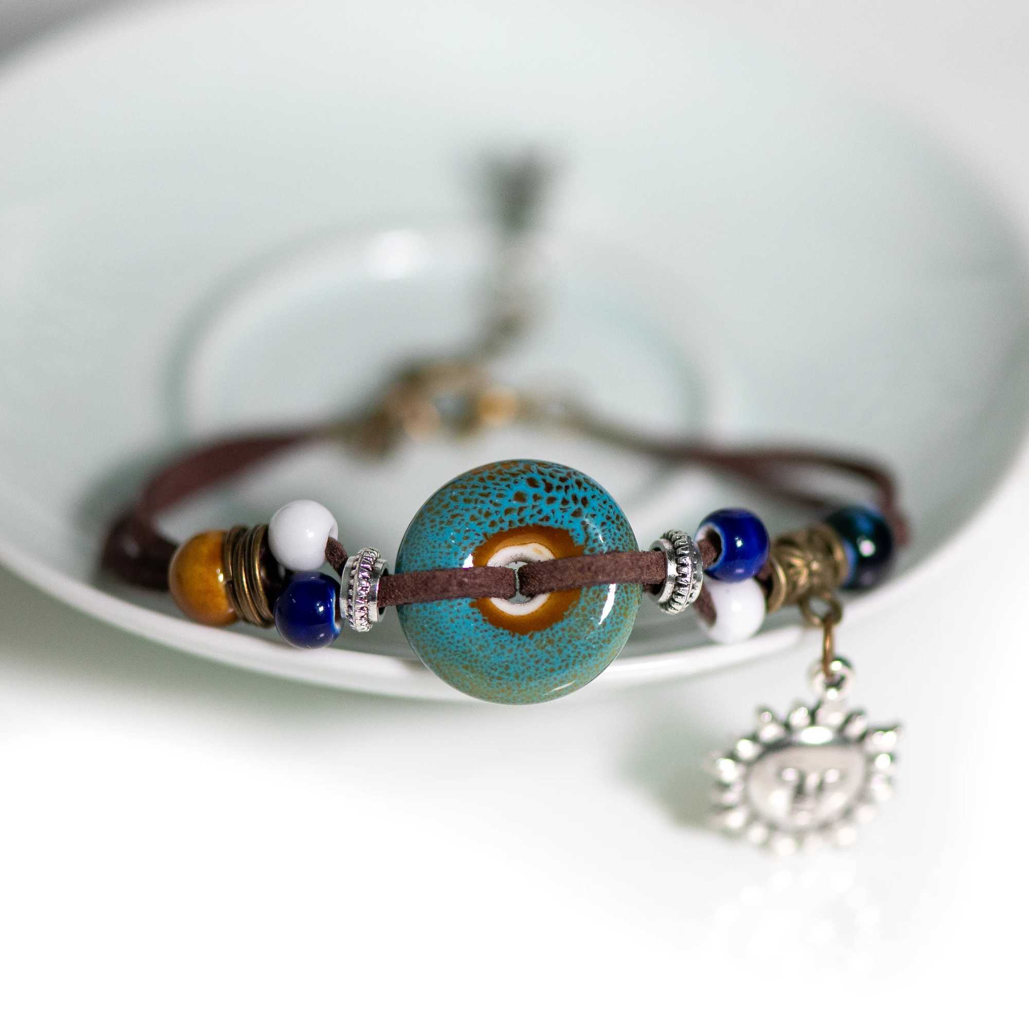 Bohemian Ceramic Sun Bracelet with Adjustable Chain Handcrafted Velvet and Alloy Design J251125