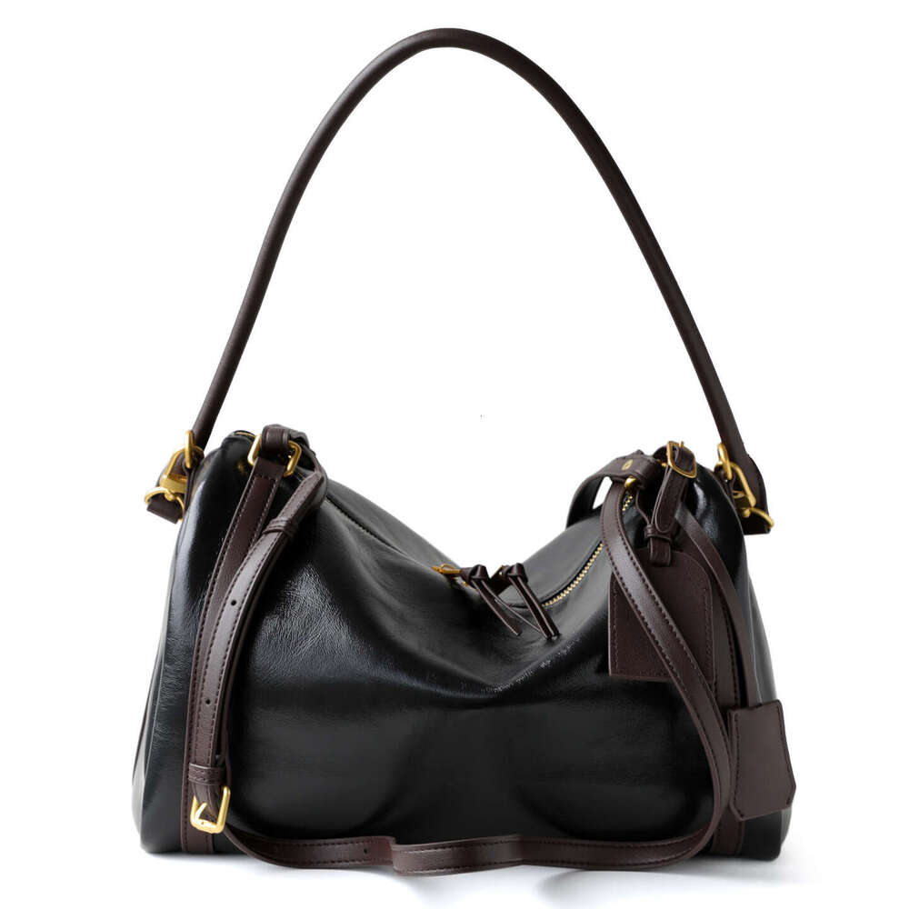 Pillow Bag 2025Designer Tote Bag Cowhide Genuine Leather Fashion Letter Print Zipper Open With Small Package Adjustable Shoulder Straps Internal