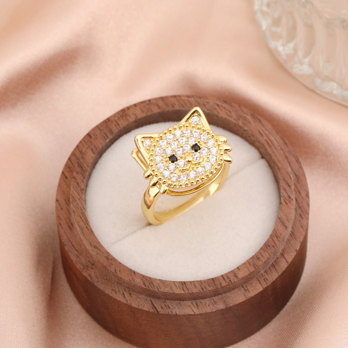 Rotatable ring cute little panda ring Designer Love Ring Heart Band Rings for Men and Women Luxury Fashion Jewelry Unisex Ring Gold Silver Rose Ring W - view 5