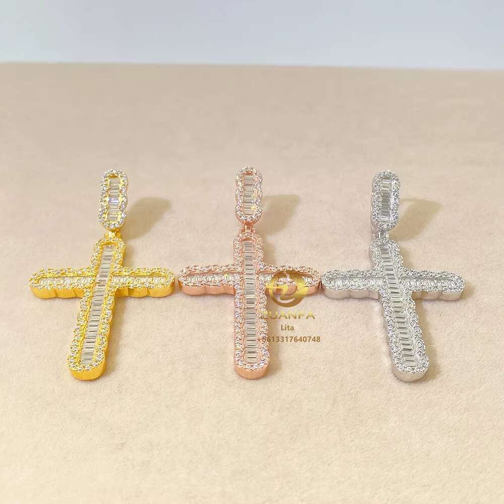 Hip Hop Fashion Iced Out Jewelry Vvs baguette Moissanite Men Silver 925 Custom Cross Pendants