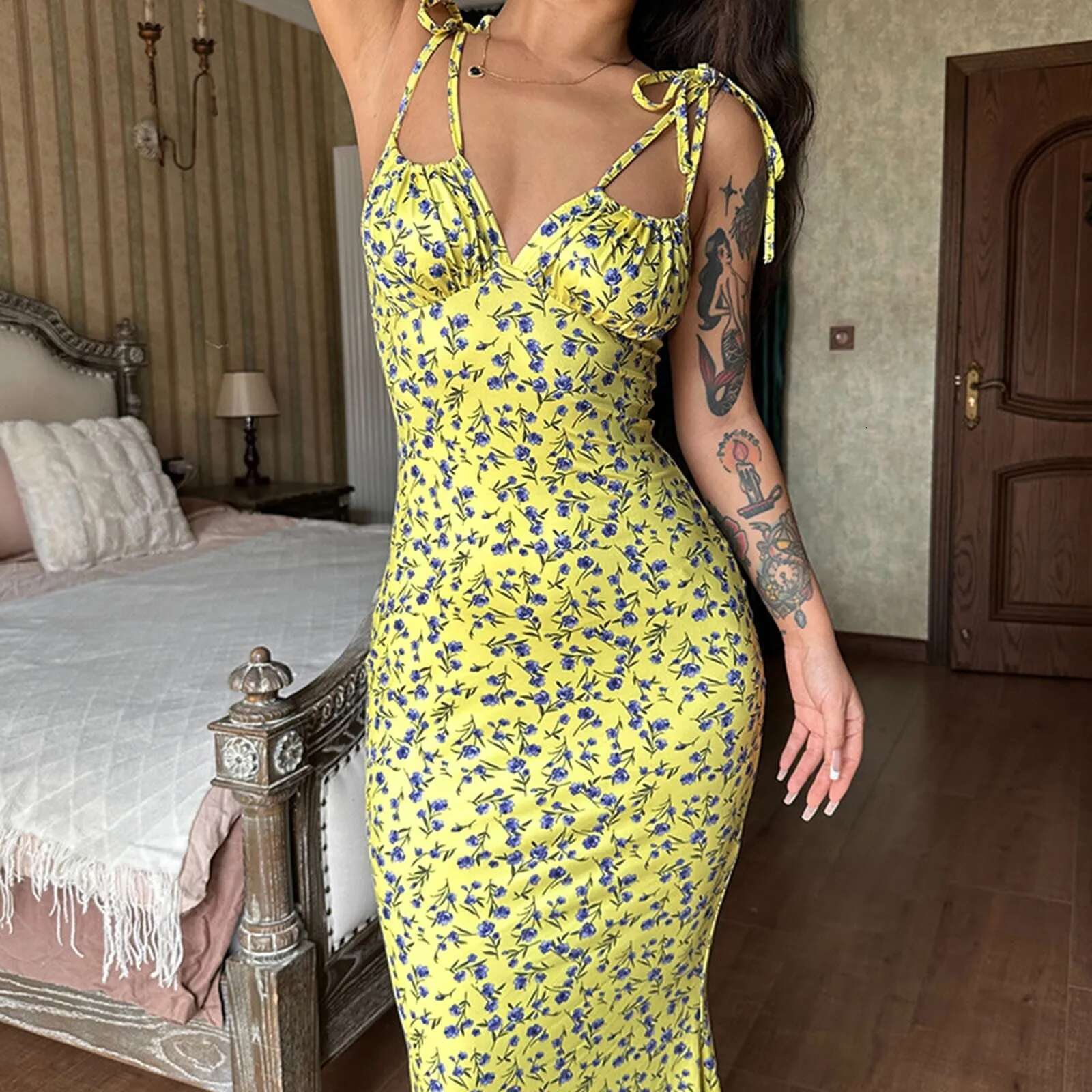 Dongdumaoyi Elegant Floral Print Sleeveless Backless Slips Lace Up Spaghetti Maxi Dress Sexy Slim Summer Holiday Fashion Party