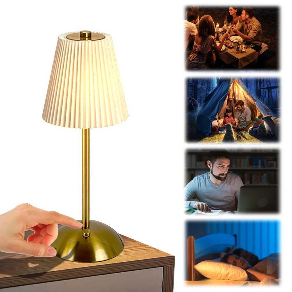 Cordless Table Lamp Dimmable Sleeping Light USB Rechargeable Portable Metal Desk Lamp with Pleated Lampshade for Bedroom StudyM251125
