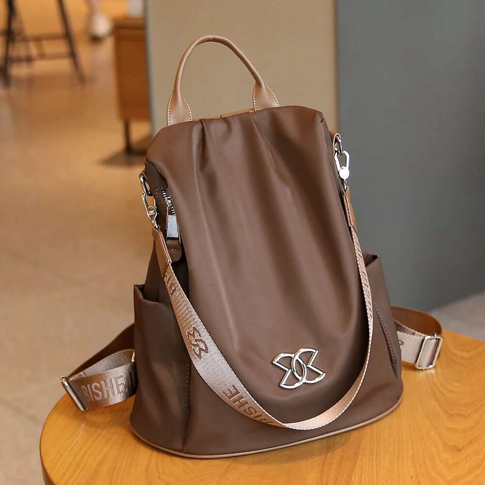 Designer bag Women 2024 New Lightweight Waterproof Large Capacity Multifunctional Casual Easiest for Match Travel Backpack School Bag
